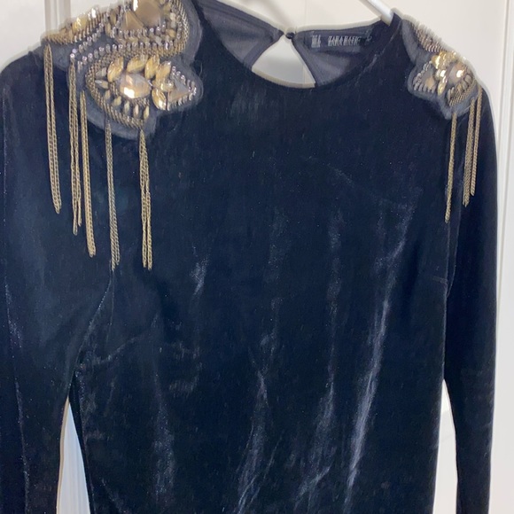 Zara Small Black Velvet Bodysuit Beaded Shoulders - Picture 13 of 13